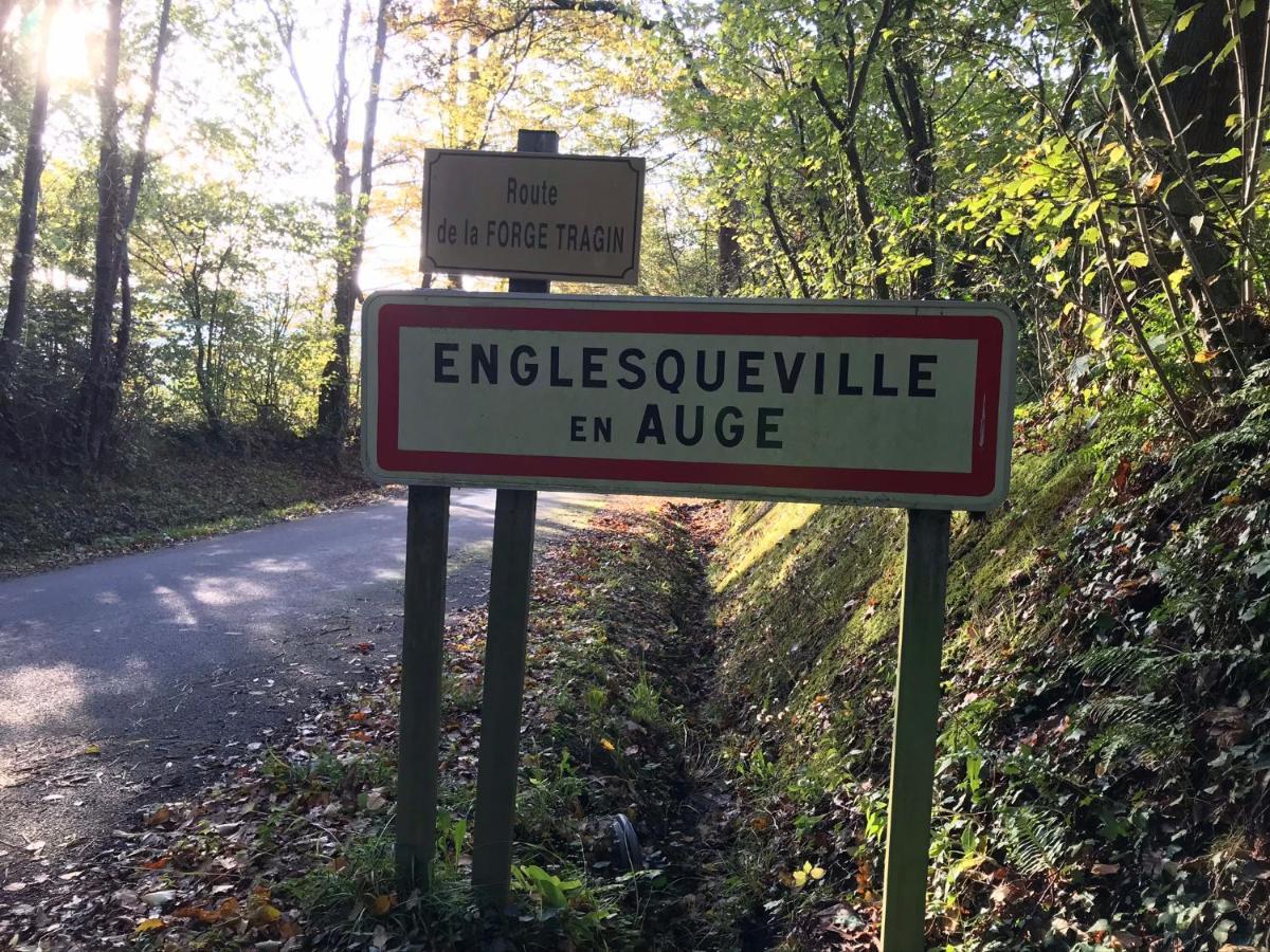 Les Herbes Flottantes Englesqueville-en-Auge Extérieur photo